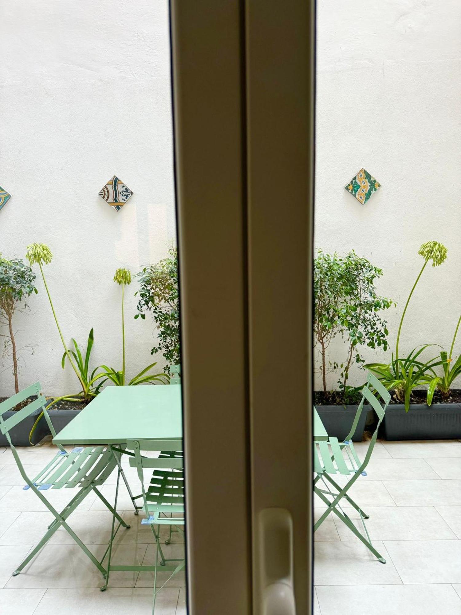 Appartement Duomo Leonardo31 Dimora Di Charme à Catane Extérieur photo